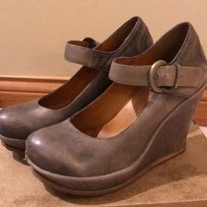 Kory-Ease wedges, size 8